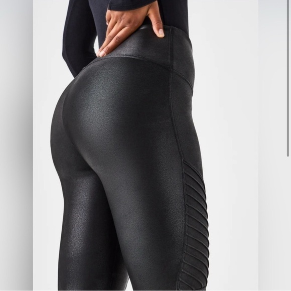 SPANX Faux Leather Moto Leggings size medium - Picture 3 of 7
